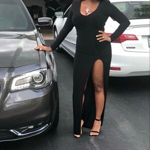 Elegant Black Long Sleeve Dress